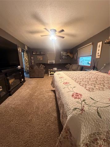 214 1st Street Keystone IA 52249