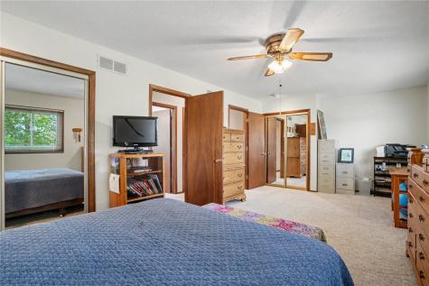 1129 25th Street Cedar Rapids IA 52403