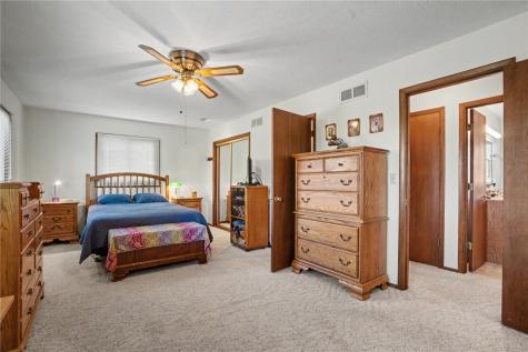 1129 25th Street Cedar Rapids IA 52403