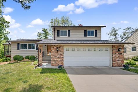 1129 25th Street Cedar Rapids IA 52403