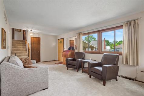 1129 25th Street Cedar Rapids IA 52403
