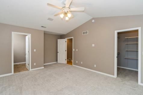 1276 Winchester Drive NE Swisher IA 52338