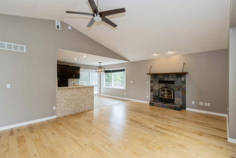 1276 Winchester Drive NE Swisher IA 52338