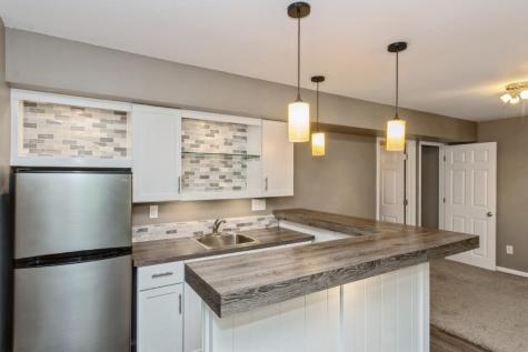 1276 Winchester Drive NE Swisher IA 52338