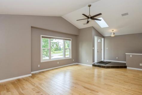 1276 Winchester Drive NE Swisher IA 52338
