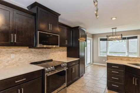 1276 Winchester Drive NE Swisher IA 52338