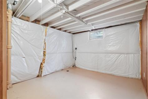 4209 Northwood Drive NE Cedar Rapids IA 52402
