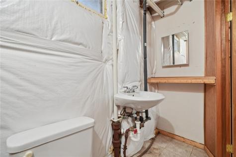 4209 Northwood Drive NE Cedar Rapids IA 52402