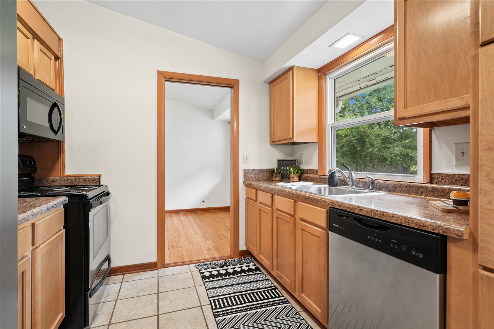 4209 Northwood Drive NE Cedar Rapids IA 52402