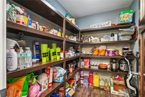 2786 Creekview Trail Palo IA 52324