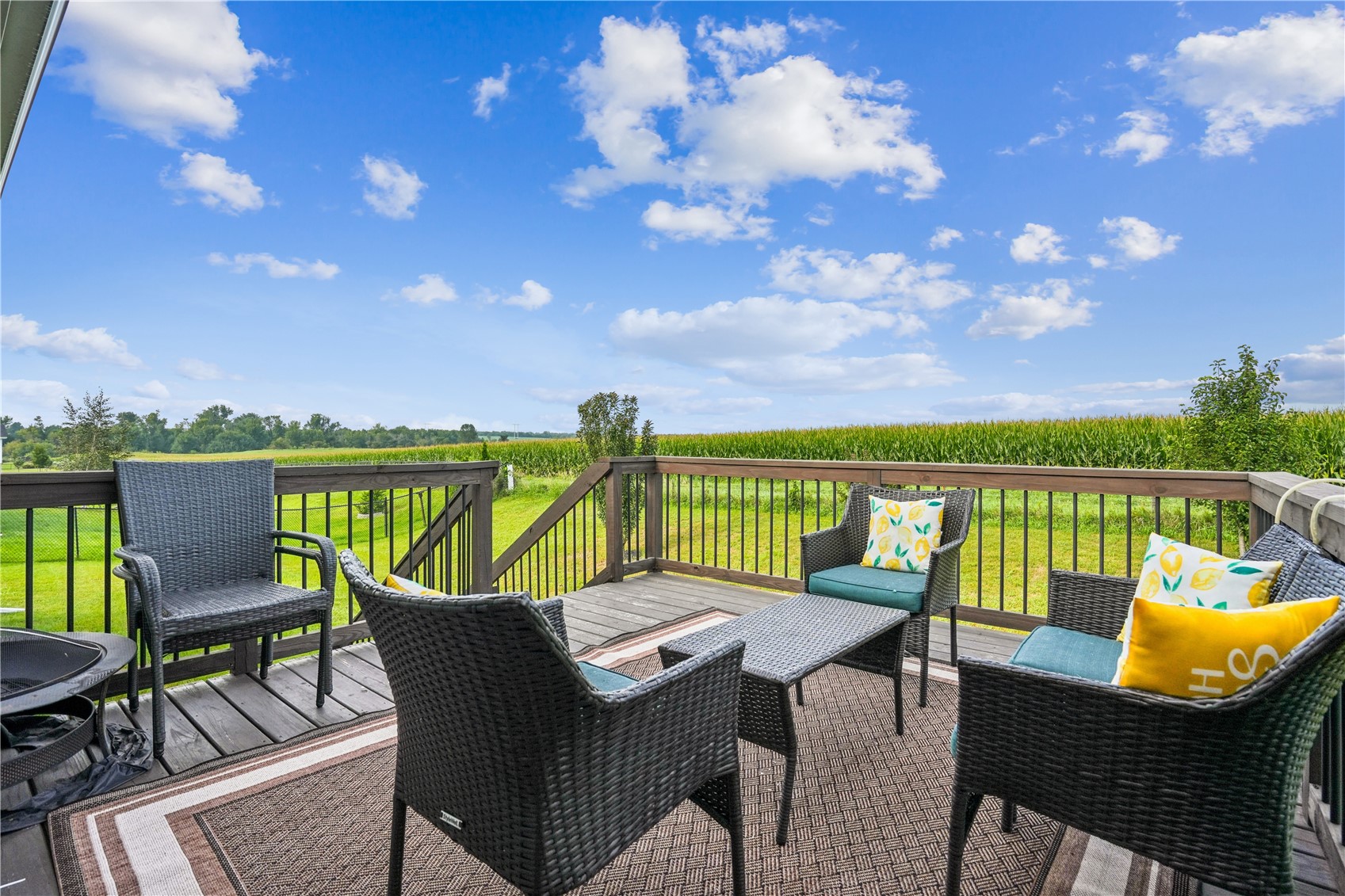2786 Creekview Trail Palo IA 52324