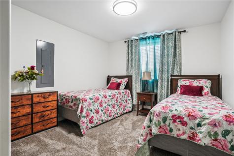 2786 Creekview Trail Palo IA 52324