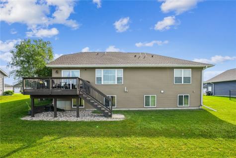 2786 Creekview Trail Palo IA 52324