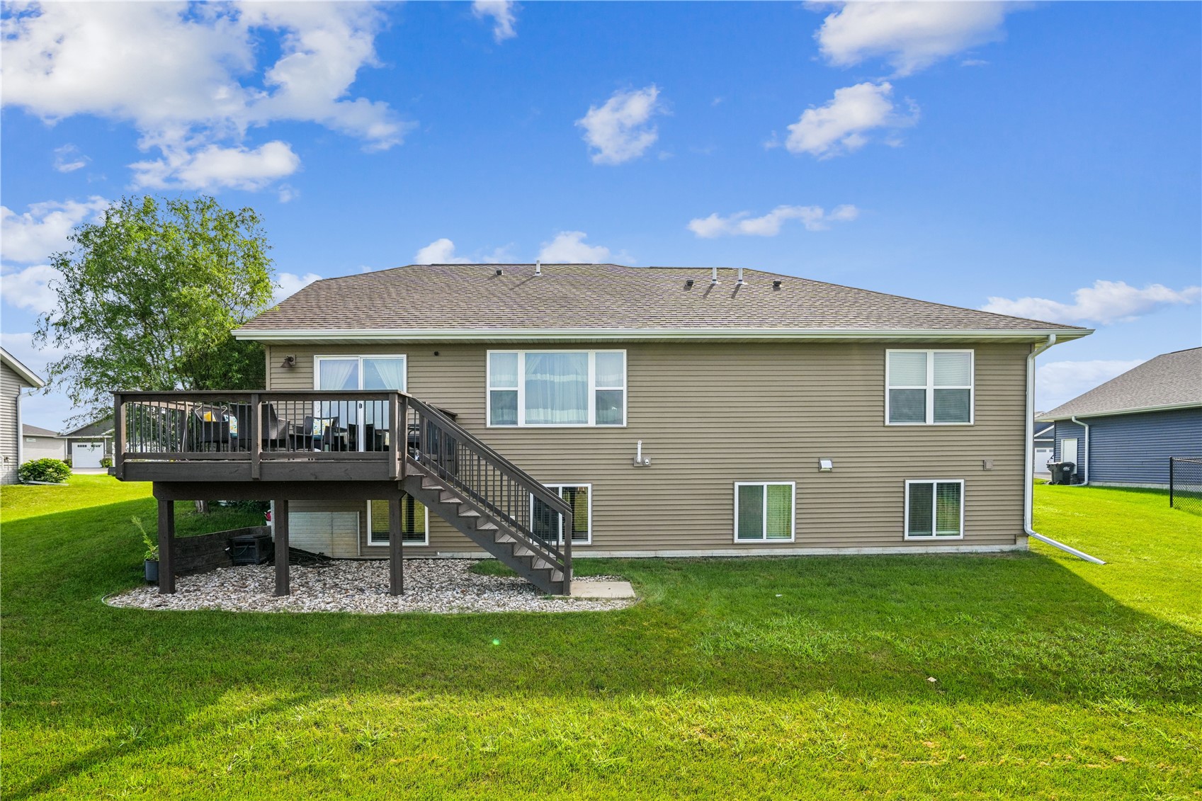 2786 Creekview Trail Palo IA 52324