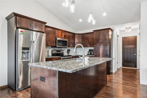 2786 Creekview Trail Palo IA 52324