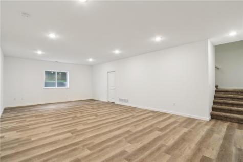 4006 Unbridled Avenue Iowa City IA 52240