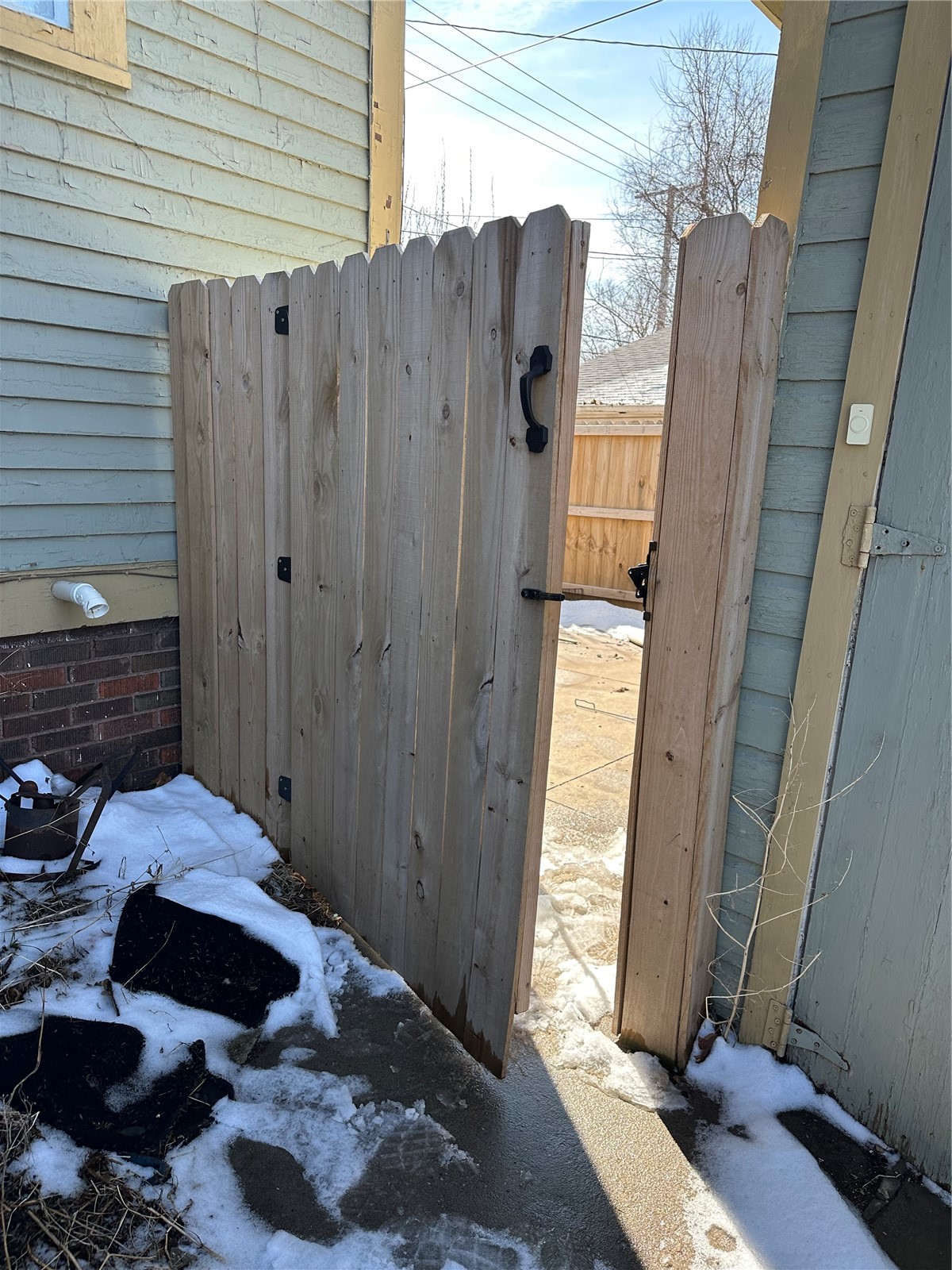 335 SE 19th Street Cedar Rapids IA 52403