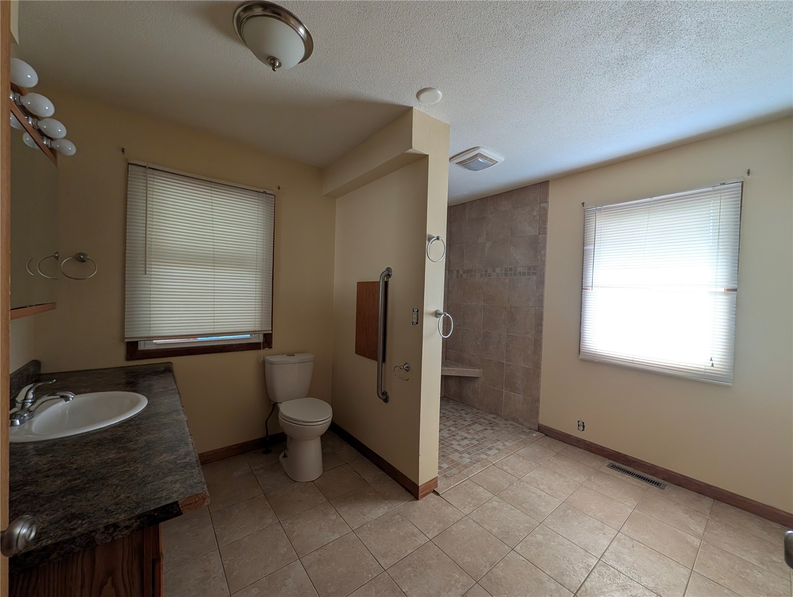 217 2nd Street SW Swisher IA 52338