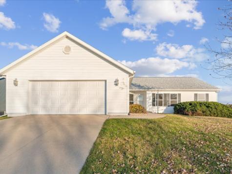 2161 Agate Street Marion IA 52302