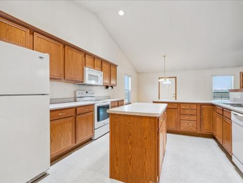 2161 Agate Street Marion IA 52302