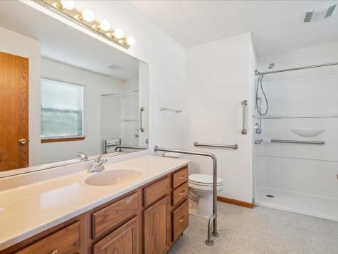 2161 Agate Street Marion IA 52302