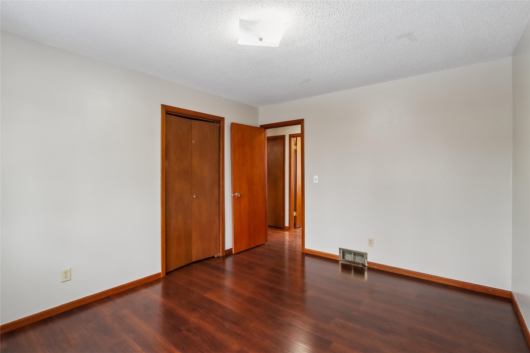 3125 Shasta Court NE Cedar Rapids IA 52402