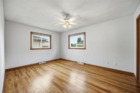 1870 26th Street Marion IA 52302