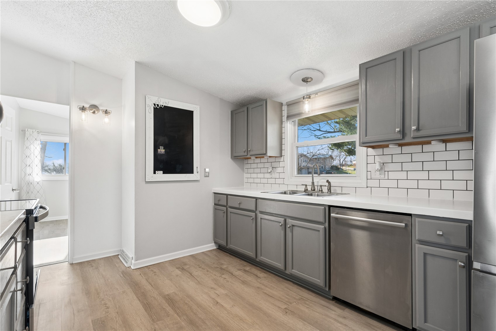 2533 Brookland Drive NE Cedar Rapids IA 52402