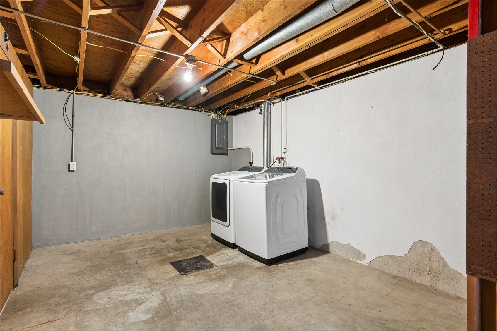 2533 Brookland Drive NE Cedar Rapids IA 52402