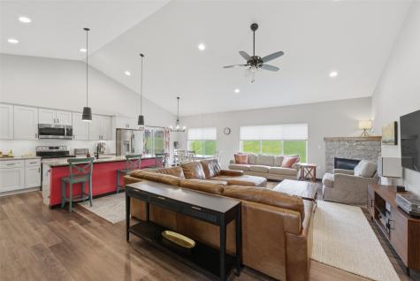 211 Dawson West Branch IA 52358