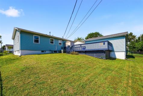 223 Lynda Drive NW Cedar Rapids IA 52405
