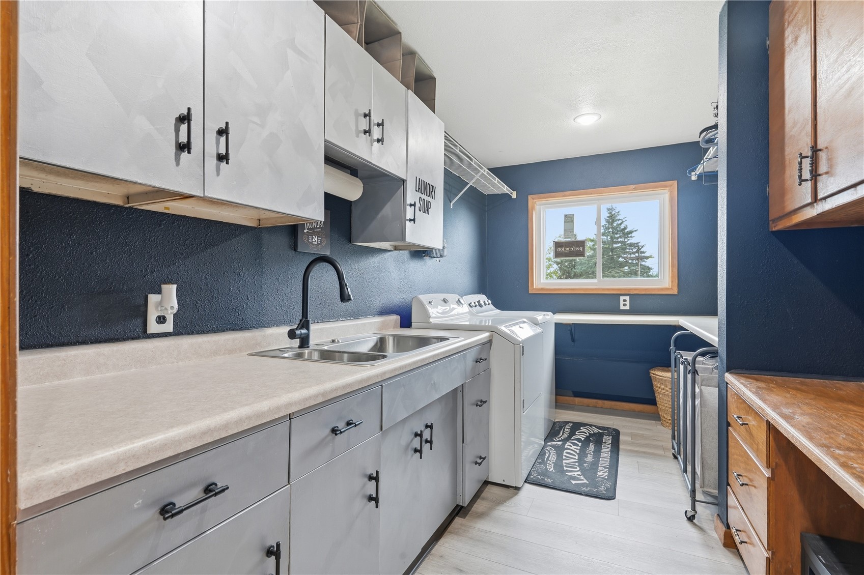 101 Sunset Drive Anamosa IA 52205