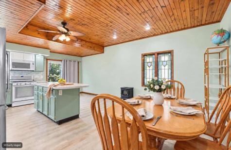 101 Sunset Drive Anamosa IA 52205