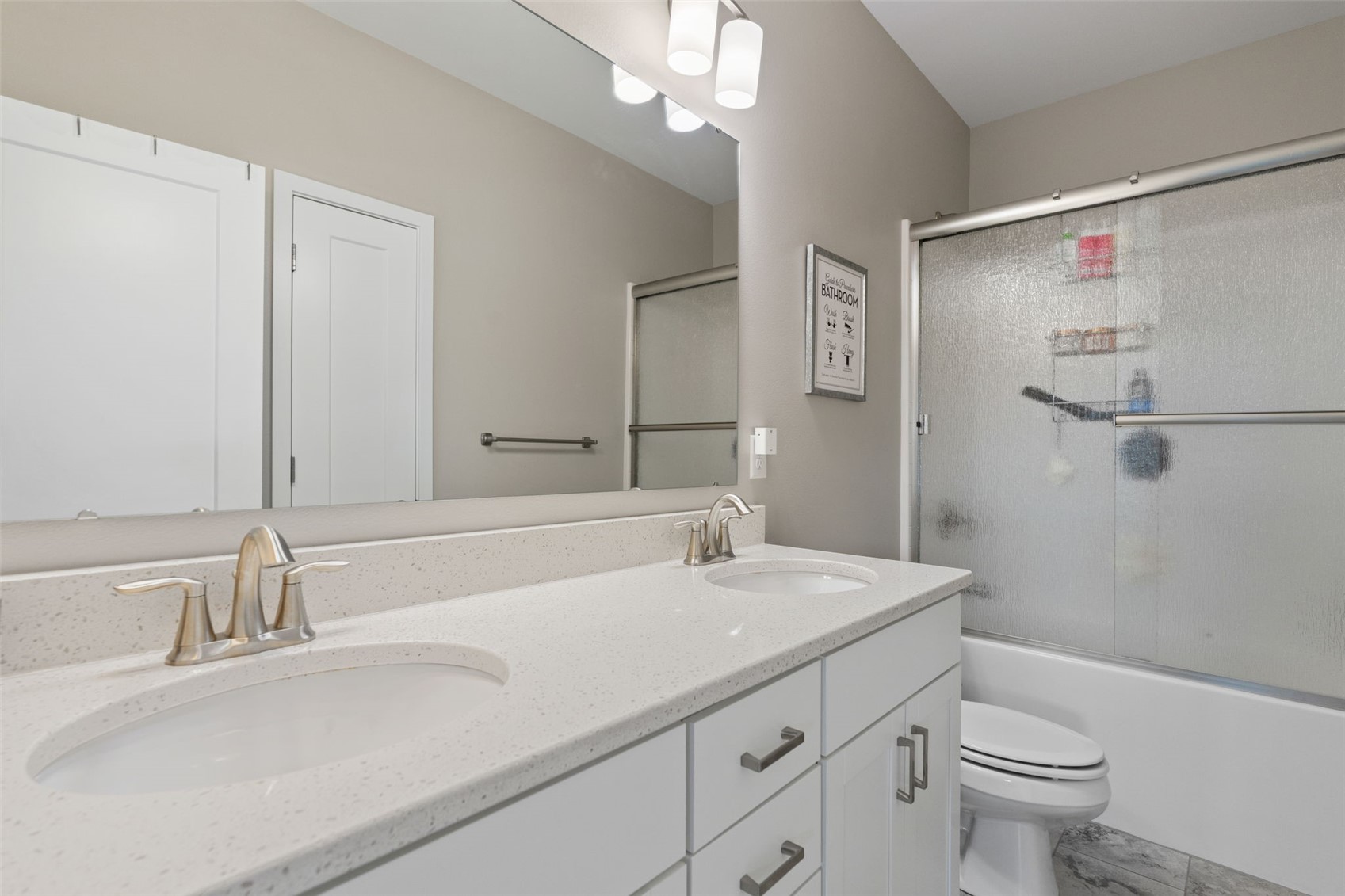 1350 E Tartan Drive North Liberty IA 52317
