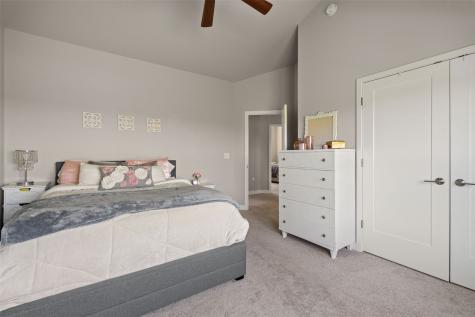 1350 E Tartan Drive North Liberty IA 52317