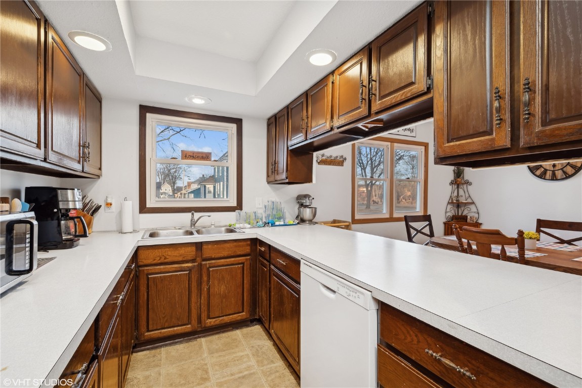103 3rd Avenue SW Waverly IA 50677