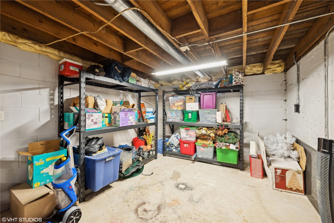 103 3rd Avenue SW Waverly IA 50677