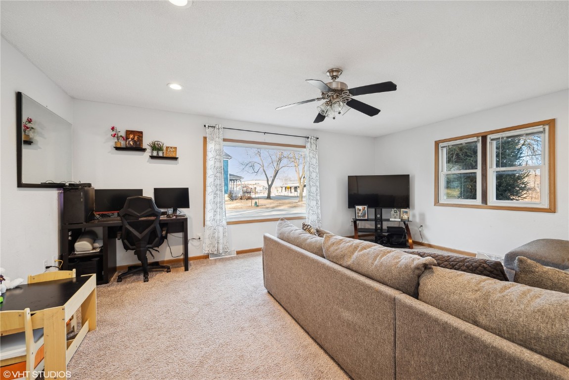 103 3rd Avenue SW Waverly IA 50677