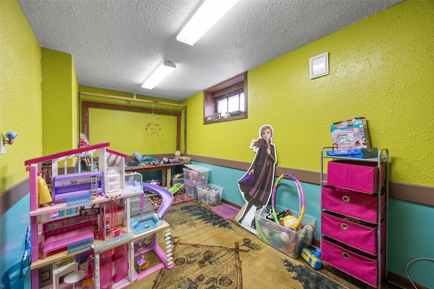 230 E Market Street Lisbon IA 52253