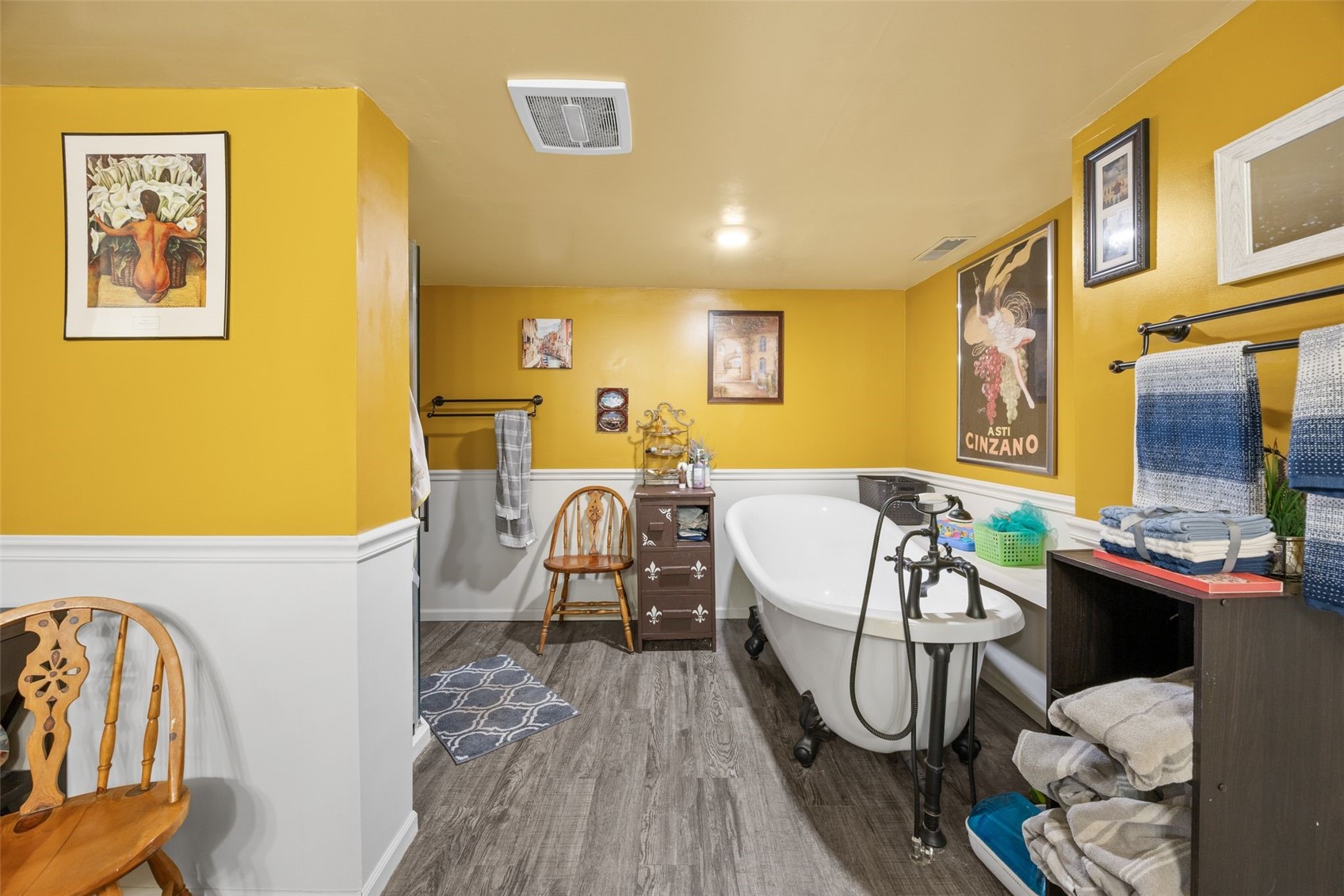 230 E Market Street Lisbon IA 52253