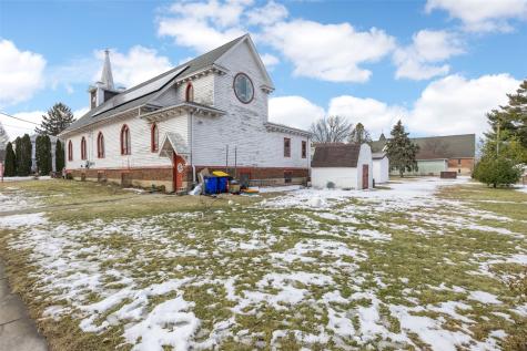 230 E Market Street Lisbon IA 52253