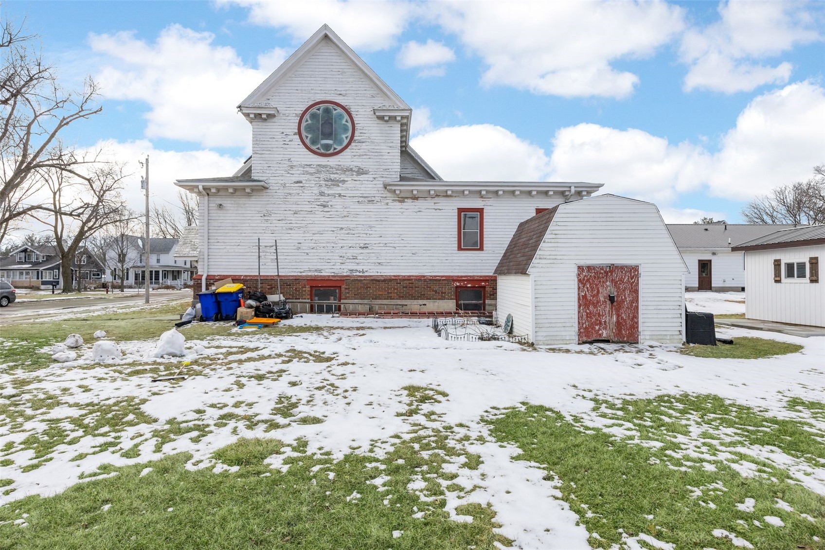 230 E Market Street Lisbon IA 52253
