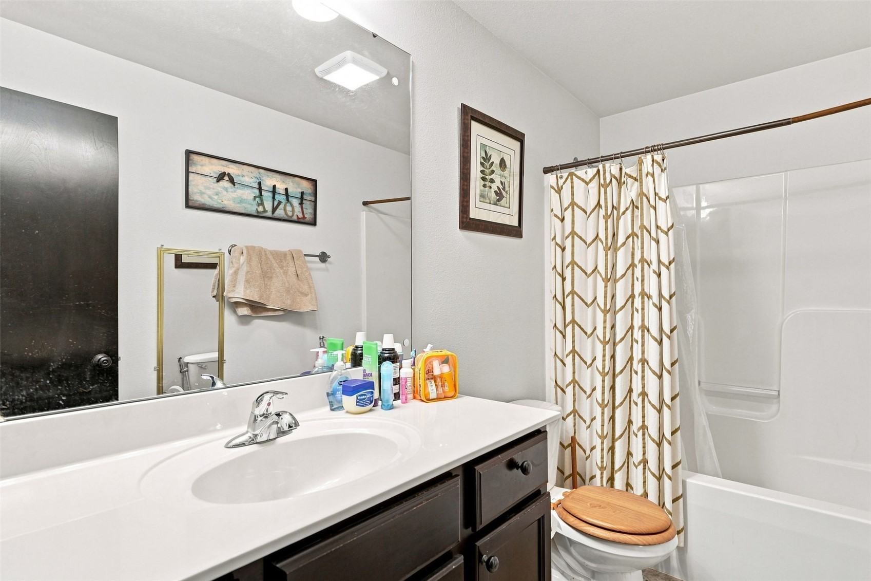 6613 Ohio Street Cedar Rapids IA 52404