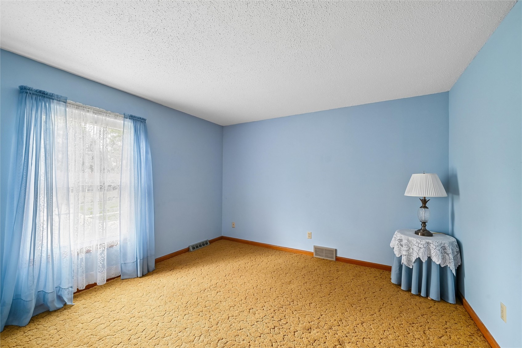 3334 Shasta Drive NE Cedar Rapids IA 52402