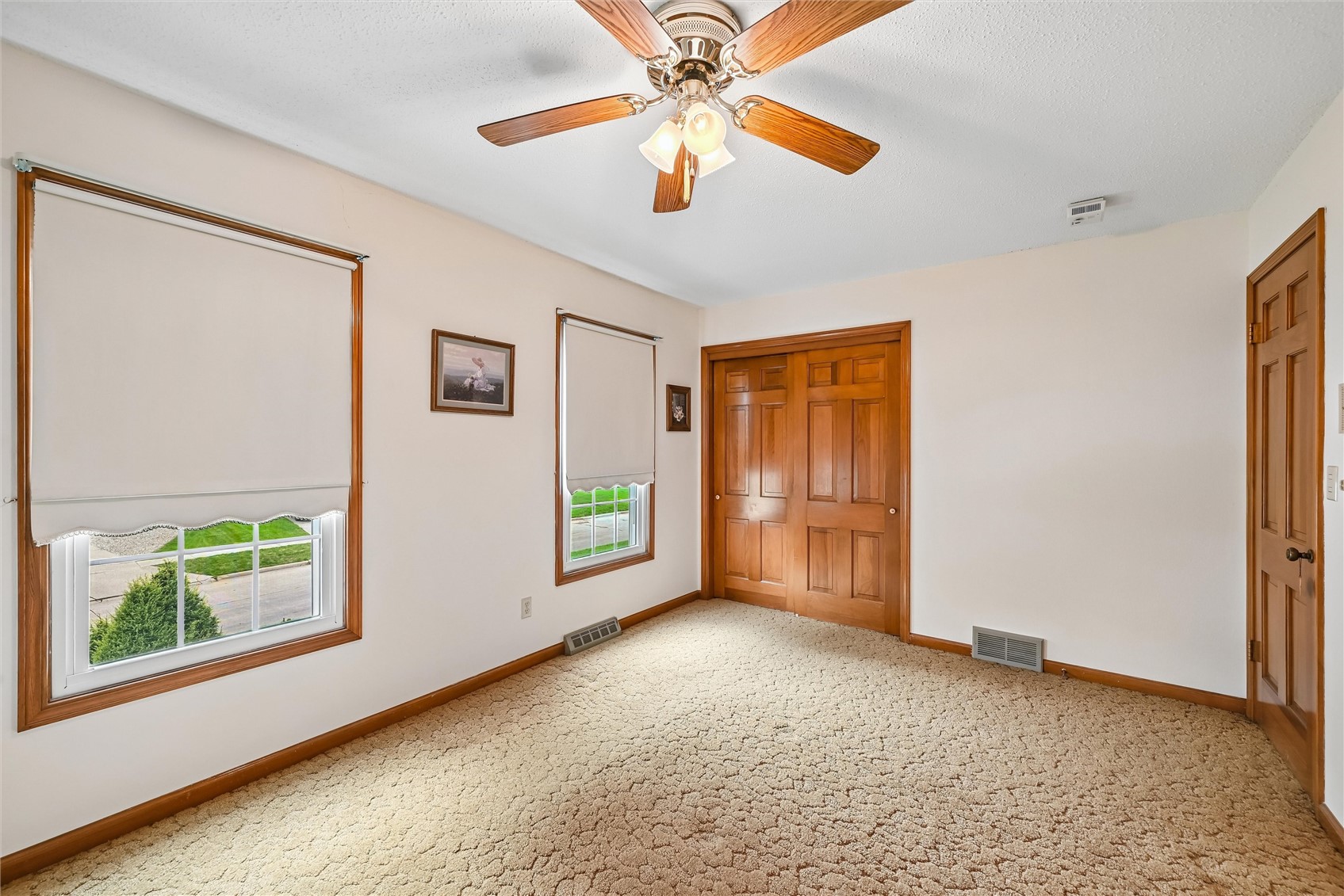 3334 Shasta Drive NE Cedar Rapids IA 52402