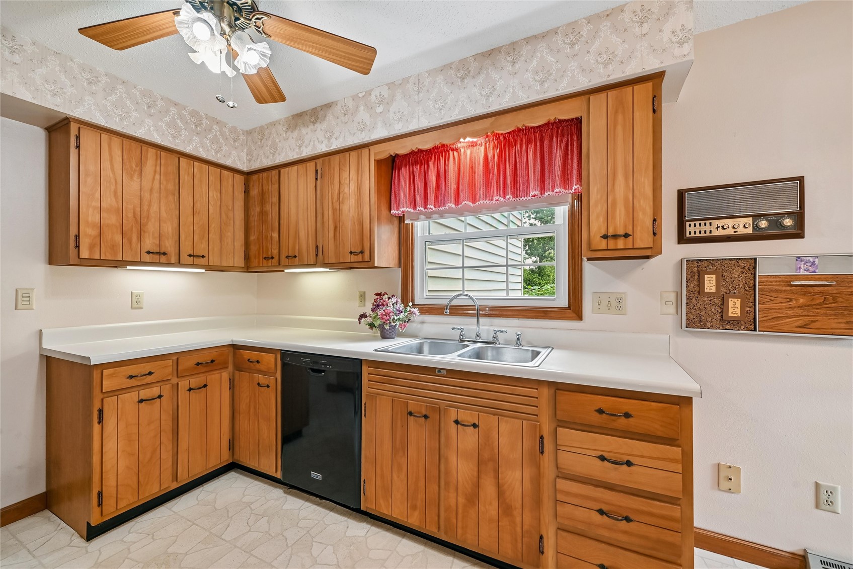 3334 Shasta Drive NE Cedar Rapids IA 52402