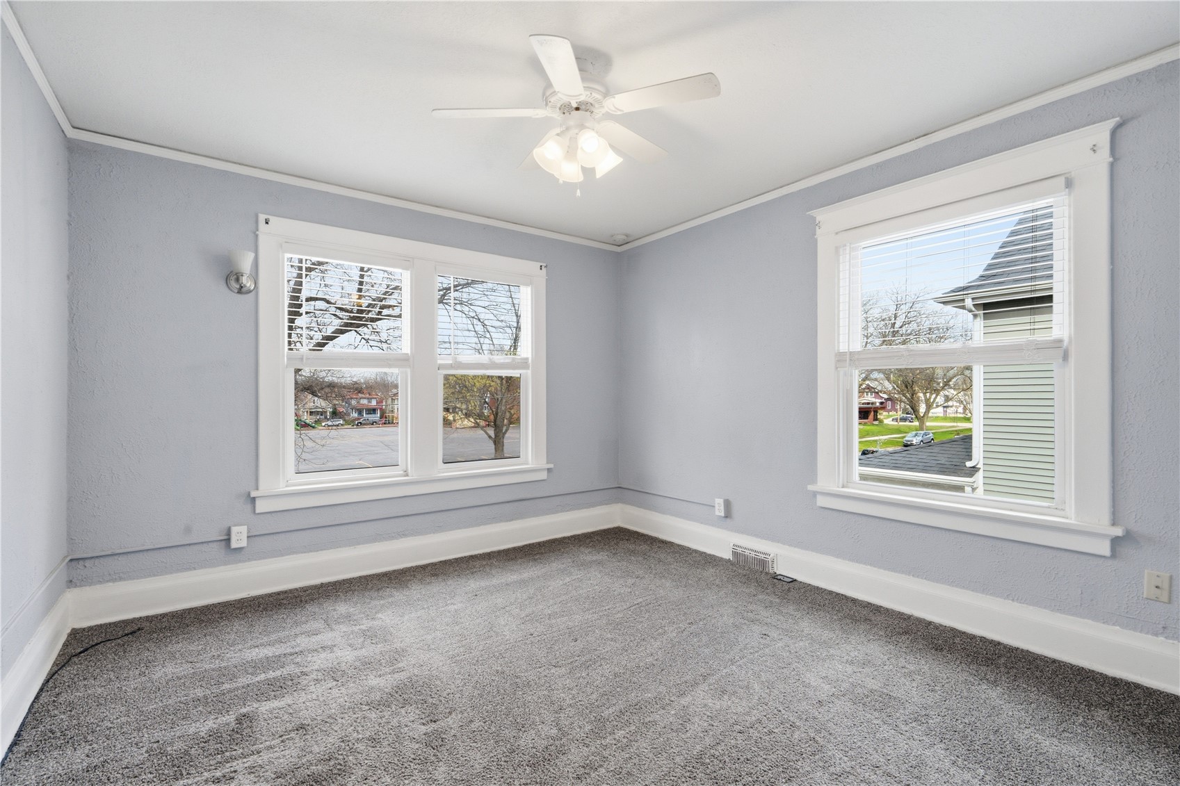1701 Washington Avenue SE Cedar Rapids IA 52403