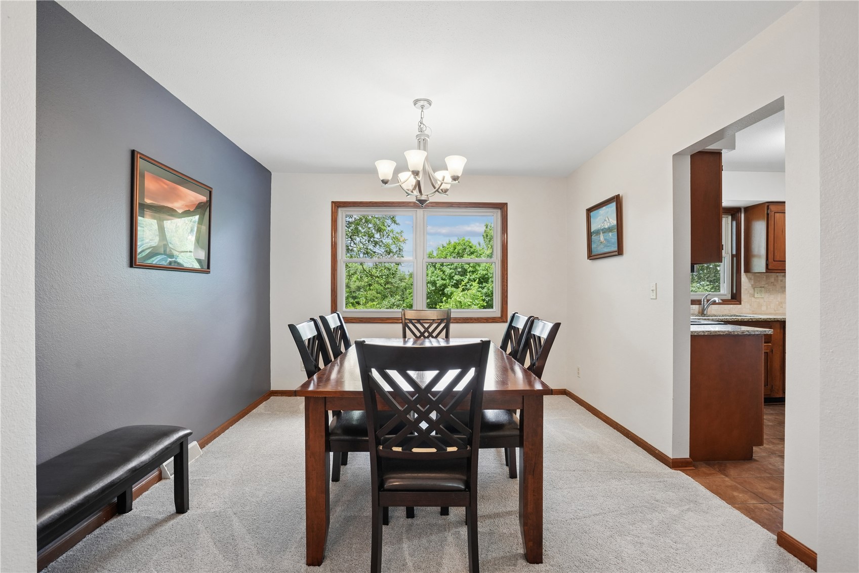 2040 Sandalwood Drive NE Cedar Rapids IA 52402