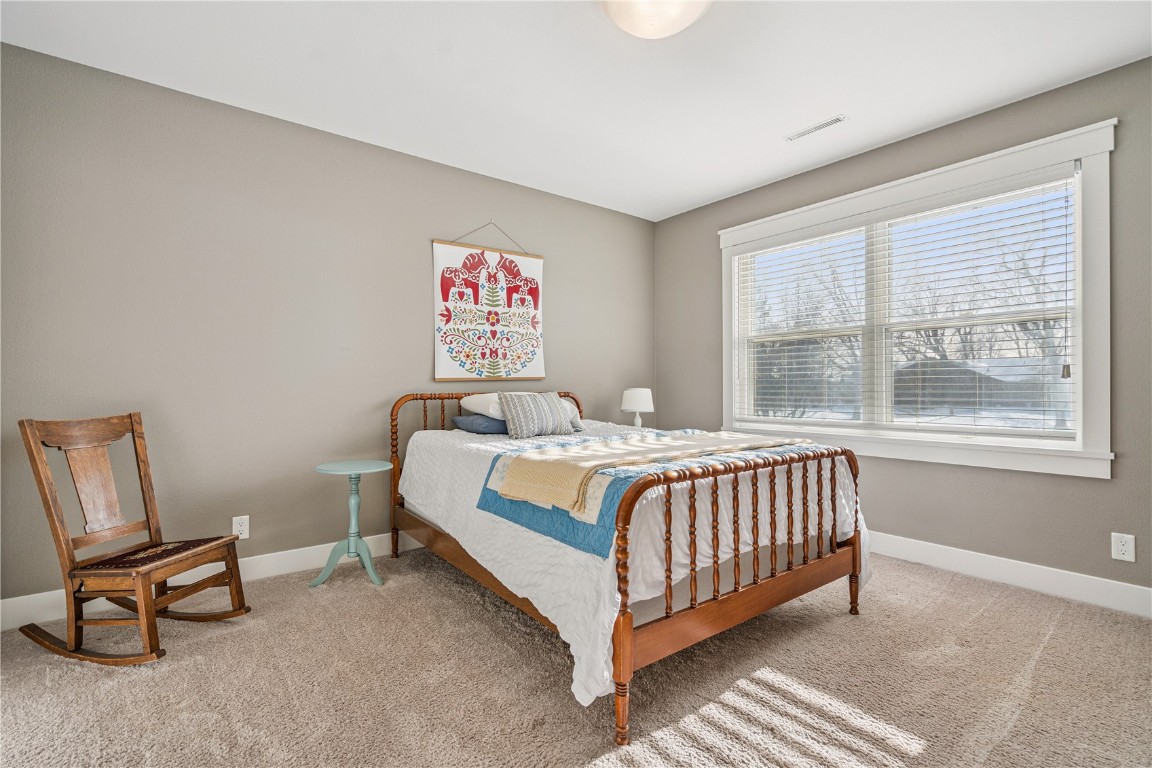 4362 Cloverdale Road NE Cedar Rapids IA 52411