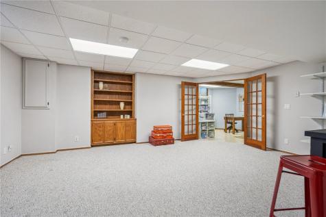 4362 Cloverdale Road NE Cedar Rapids IA 52411